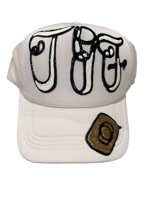 White trucker hat
