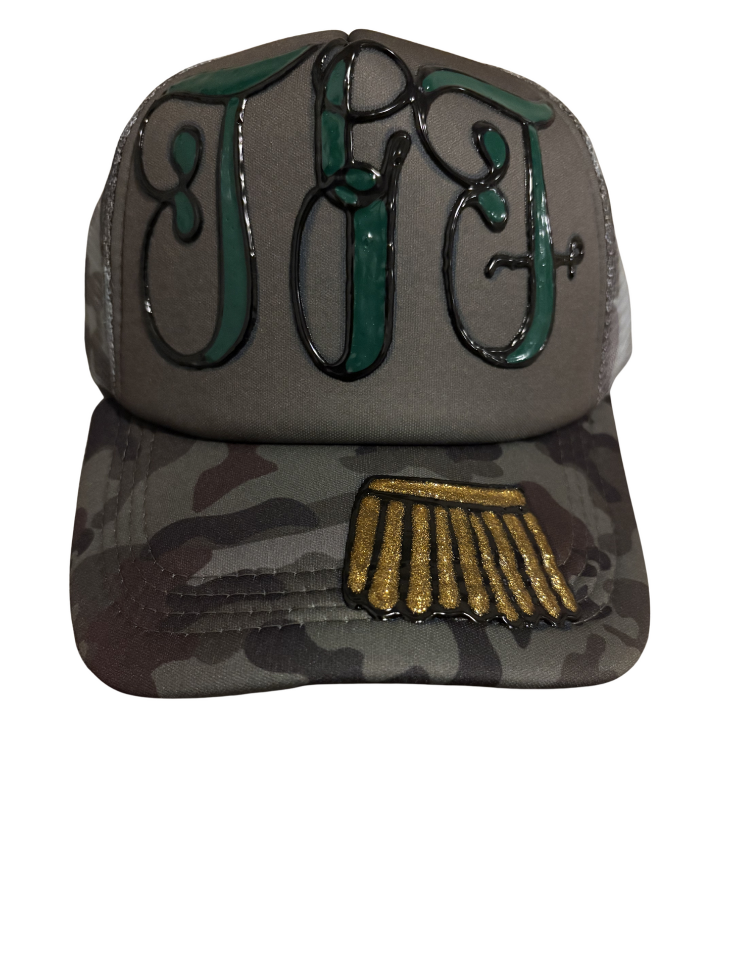 Camo trucker hat