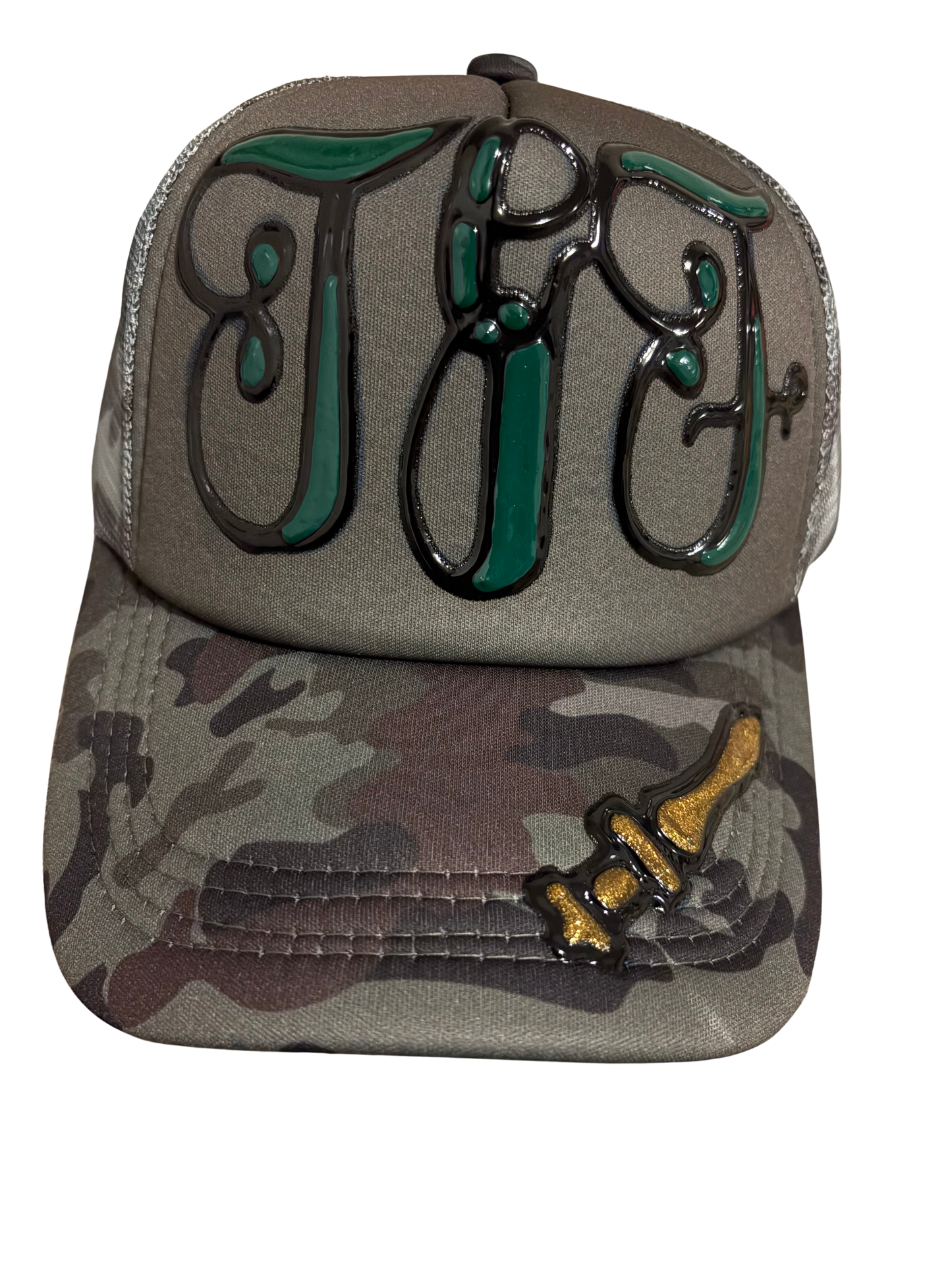 Camo trucker hat